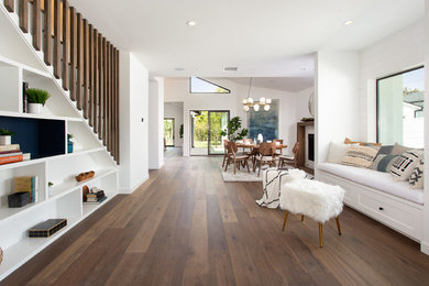 Photo of a transitional living room in Los Angeles.
