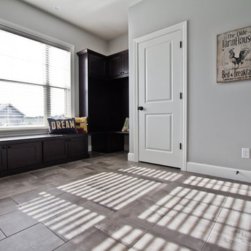 Modern Farmhouse Elegance
