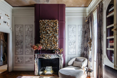 Transitional living room photo in Dallas