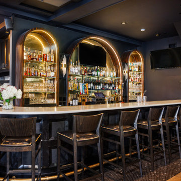 Restaurant/Piano Bar