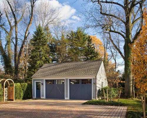 Carriage House Garage | Houzz