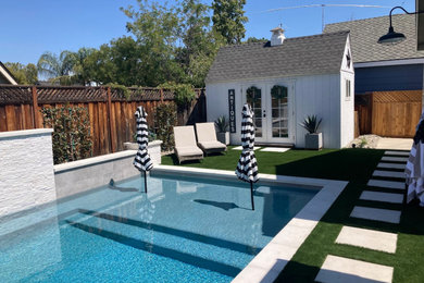 Pool - modern pool idea in Sacramento