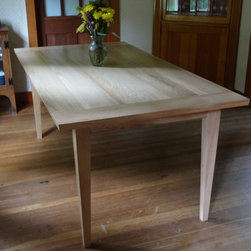 Custom dining table - Products
