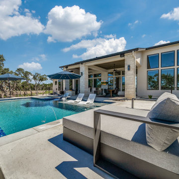 Modern European: 3,830 ft², 4 BR/3 BA/1 ST