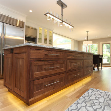 Arlington Heights Gathering Kitchen + Family Room Remodelsub