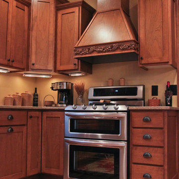 Custom Cabinets and Countertops