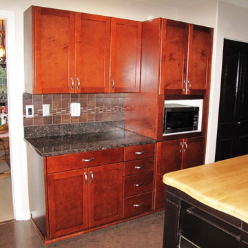 Cabinet Refacing done in Maple with café stain