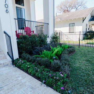 Houston Heights 1 - Landscape Design, Installation & Maintenance