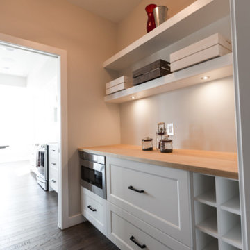 Kitchen | Sincero | Authentik | Red Oak | Wire Brushed