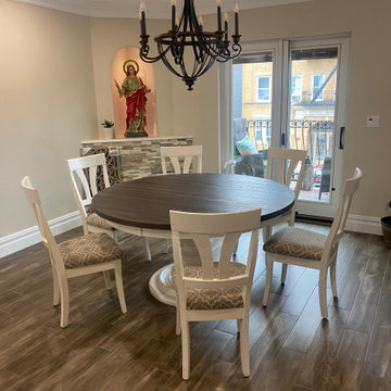 The Rustic Loft - Tables