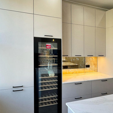 Handleless Kitchen in Primrose Hill