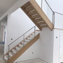 Staircase railing