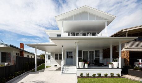 Houzz Tour: A Luxurious Beach House for More Than Just Holidays