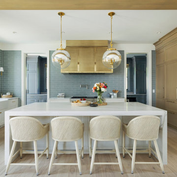 Shore Drive l Lake Minnetonka Custom Home