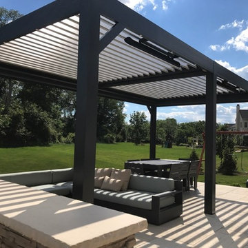 Modern Louvered Pergola