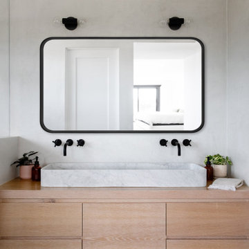 3 Modern Tadelakt Bathrooms in Oceanside CA