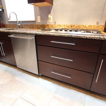 Transitional Cherry Kitchen with Tempered Rain Glass Backsplash