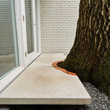 SIMPLE SIDEWALK