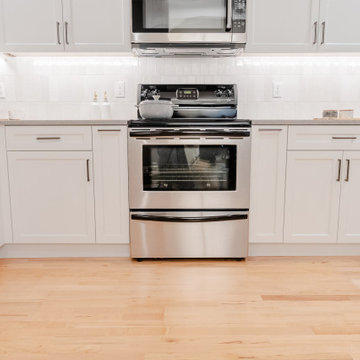 Pristine Townhome Kitchen and Bathroom