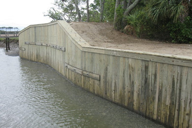 Inspiration for a landscaping in Charleston.
