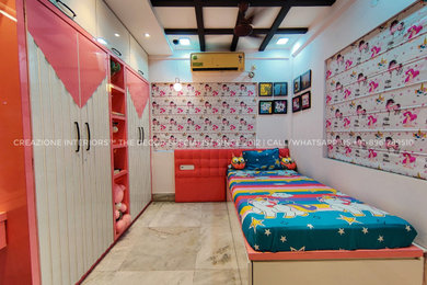 Minimalist home design photo in Kolkata