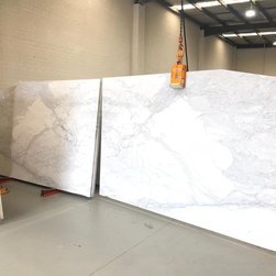 Calacatta Oro Extra - Kitchen Benchtops