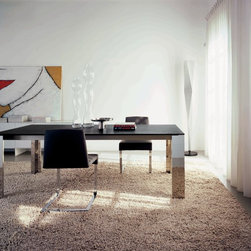 Kudo Table by Bonaldo - Dining Tables