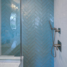 Ilana's primary bathroom