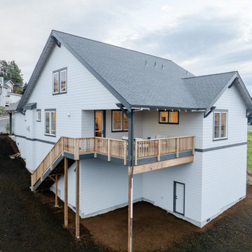 Cozy Craftsman Overlooking The Gorge