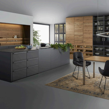 BONDI "PURE SOLIDITY" LEICHT DESIGN