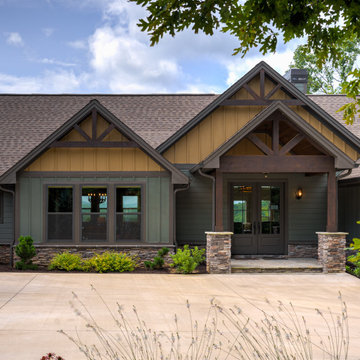 Valley View: Craftsman Home