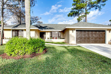 Exterior home photo in Miami