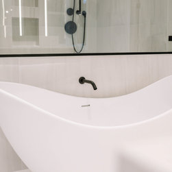 Elegant Shower and Bath Design by a Seattle Interior Designer - Bathtubs