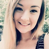 Caitlin Coxwells billede
