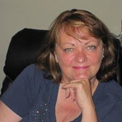 Shelley Hall's photo