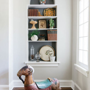 Curved Built-In in Historic Family Home in Kenilworth