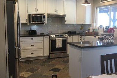 Farmhouse kitchen photo in Orange County