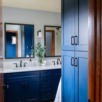 Timeless Mid-Century Bathroom Addition