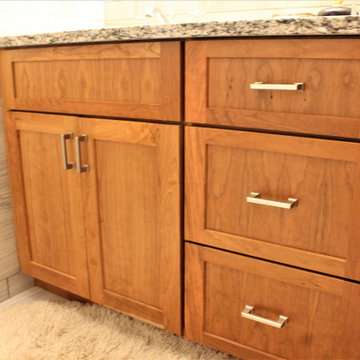 Starmark Kitchen, Laundry & Baths in Cherry Bridgeport & Maple White