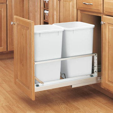 Pull-Out Double wastebasket, neatly tucked away.