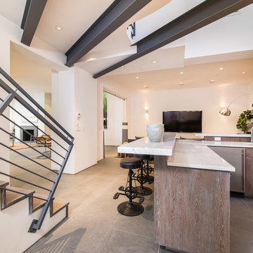 1352 Miller Dr, Los Angeles, CA