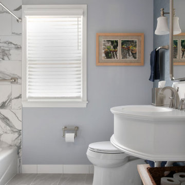 Project 3987-1 Highland Park Traditional Bathroom