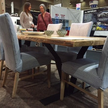Piétements De Table