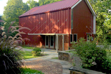 Farmhouse exterior home photo in Philadelphia