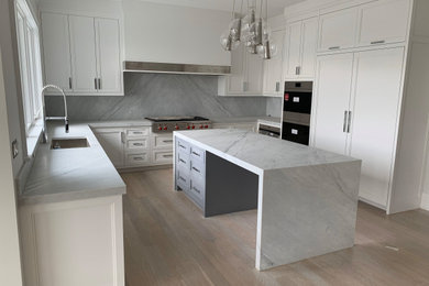 Example of a minimalist kitchen design
