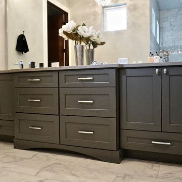 Transitional Farmhouse