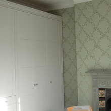 garden flat bedroom