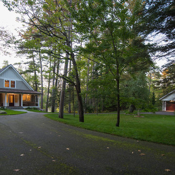 Elegant Lakeside Retreat
