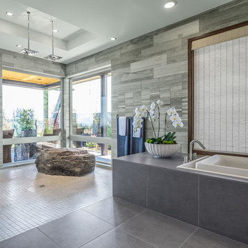 Quintessence Master Bath