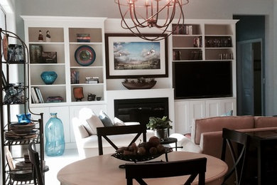 Inspiration for a transitional dining room remodel in Tampa